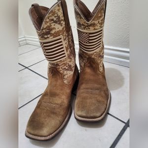 Ariat men's 9.5EE sport patriot western boot.